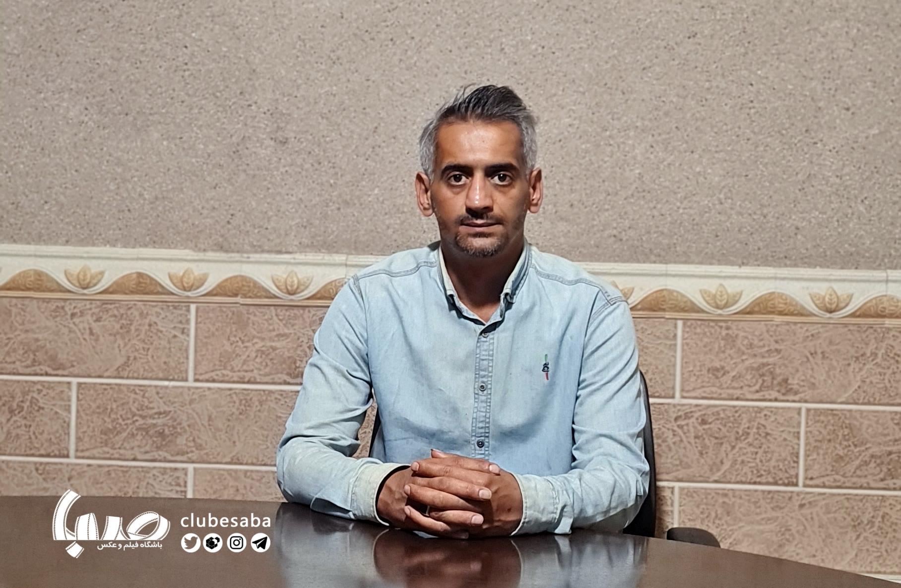هنوز خیلی‌ها به من خیره می‌شوند!