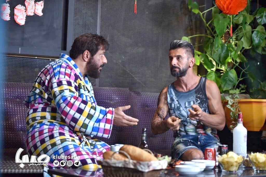 غافلگیری با ابتذال‌های پی‌درپی